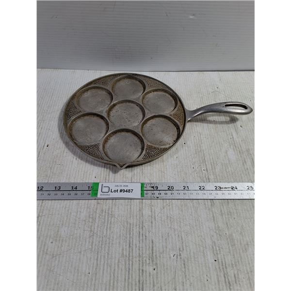 Vintage Cast Aluminum Swedish Pancake Pan