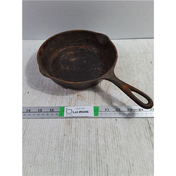 5" Vintage Wagnerware Cast Iron Frying Pan
