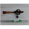 Image 1 : Vintage Hand Crank Drill