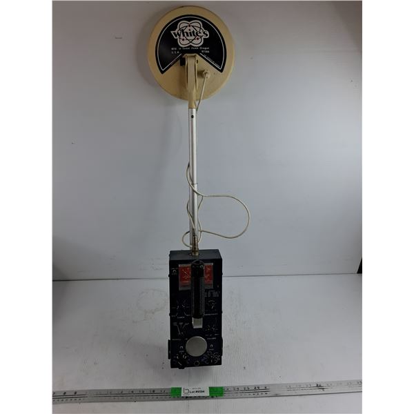 Vintage Coinmaster 4000/D Series 2 Metal Detector, As Is