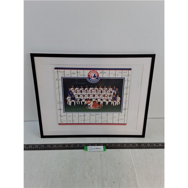 Montreal Expos Framed "Autograph" Memorabilia Team Photo - 19" x 15"