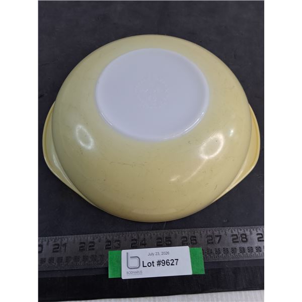 Pyrex 2 Quart Bowl