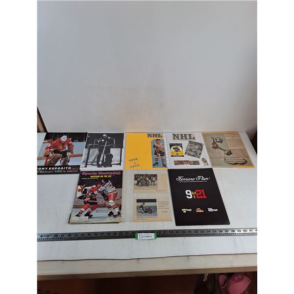 Assorted NHL Memorabilia Magazines & Clippings