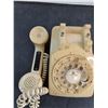 Image 2 : ITT Rotary Telephone