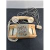 Image 2 : GTE Rotary Telephone