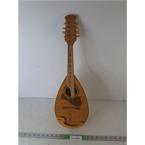 Gomez Bowl-back Mandolin, Pickup Pref'd