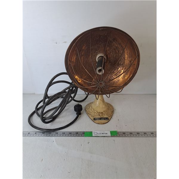 Vintage Superior Heatdish 15"- Powers On