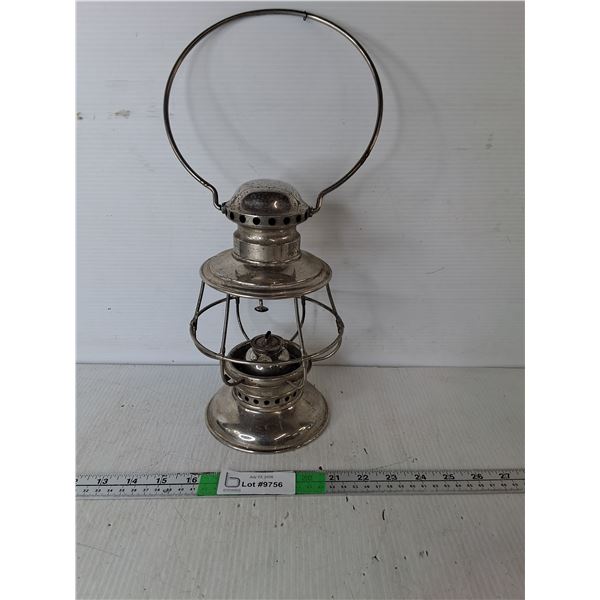 R.E. Dietz Metal Lantern 10"