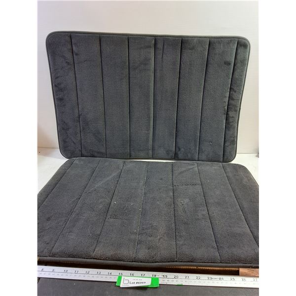 Grey Memory Foam Floor Mats (2)