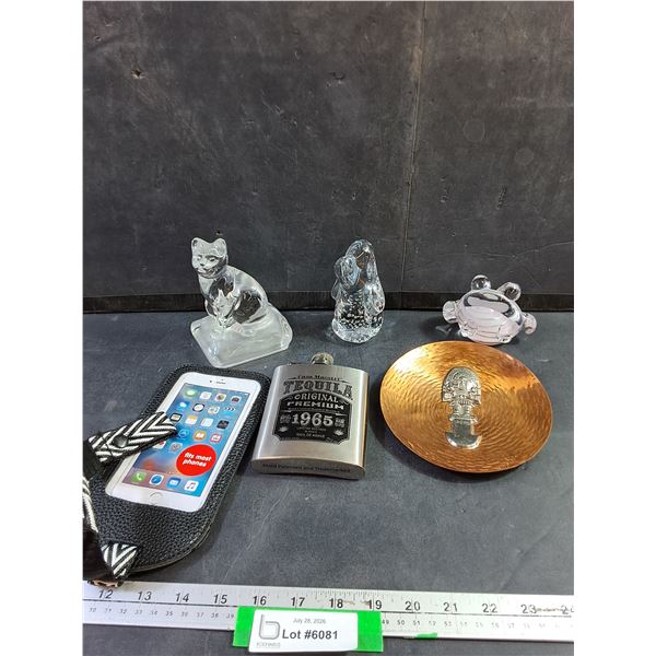Glass Figures, Phone Holder, Peru Hanging Plate, Flask