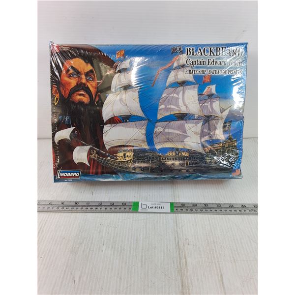 NIB Sealed 1:250 Lindberg Blackbeard Pirate Ship Model Kit