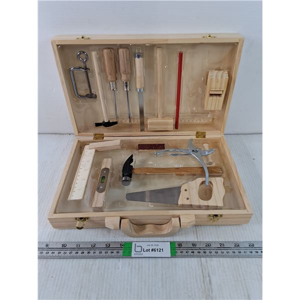 Minimakers Starter Wood Workers  16 Piece Tool Kit (New)