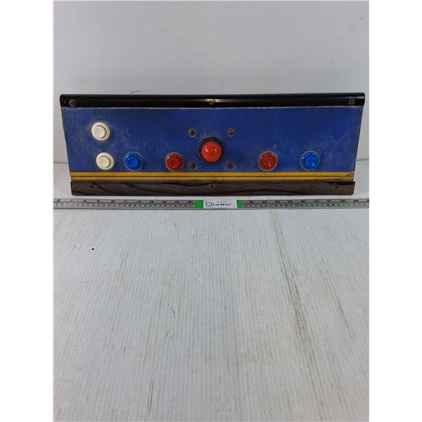 (1) Vintage Rock-Ola Arcade Game Control Panel