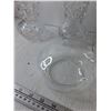 Image 4 : (3) Glass Vases