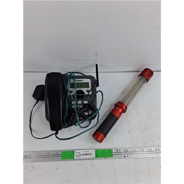 Uniden Answering Machine - Powers On, As Is, LED Trouble Light - As Is