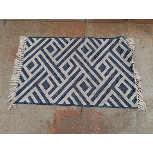 Floor Mat 48" x 29"
