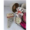 Image 2 : Portable Radio, CD Case, Computer Mouses, Strap Hinge, Ceramic Planter, Misc