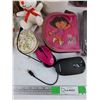 Image 4 : Portable Radio, CD Case, Computer Mouses, Strap Hinge, Ceramic Planter, Misc
