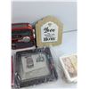 Image 7 : Portable Radio, CD Case, Computer Mouses, Strap Hinge, Ceramic Planter, Misc