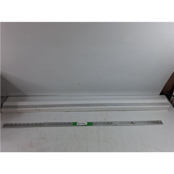 Window Blinds 45", Pickup Only