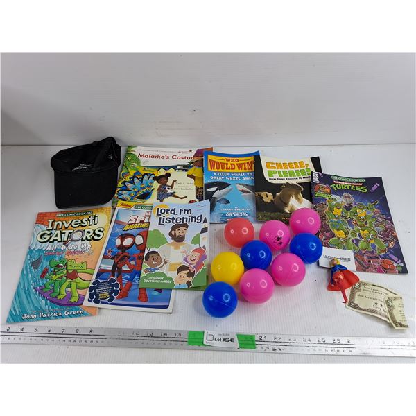 Ball Cap, Assorted Comics, Wonderwoman Figure, Balls, Misc