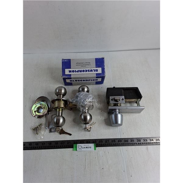 (2) Bluscorpion Outside Locking Door Handle Sets w/Keys, Kaba Combination Lock Door Handle
