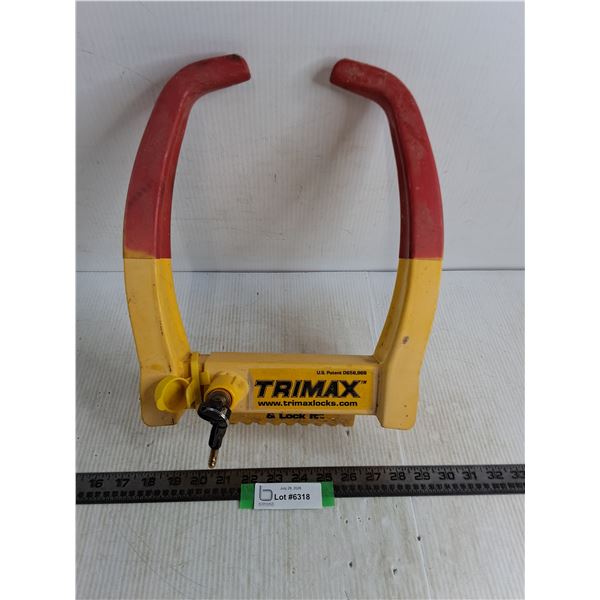Trimax Chock Lock w/Keys