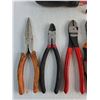 Image 2 : HD Stapler, Pliers, Snips, Drivers