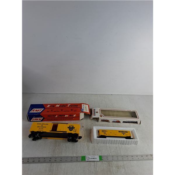 (2) Model Trains; Kris Model Trains & Bachman Electric Trains ( Up to 10"x3") ( as is, cannot authen