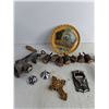 Image 2 : Vintage Meat Grinder, Door Knocker, Furniture Legs, Knives, Misc