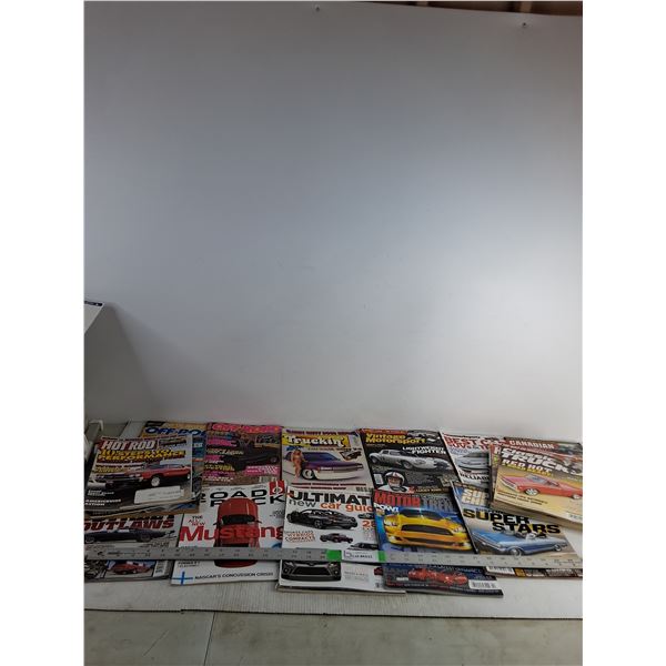 Variety Of Vehicle Magazines ( as is)