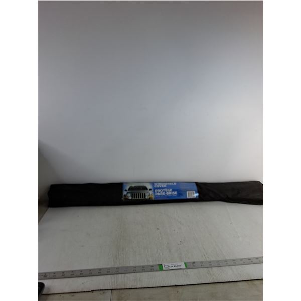 PolarXtreme Windshield Cover ( as is)