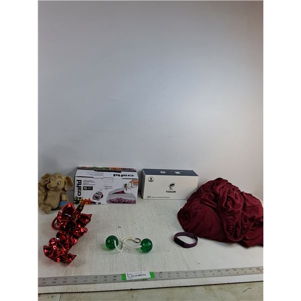 Vegetable Choppers, House Decor, Fitbit ( as is), LoveSeat Cushion Covers, Misc