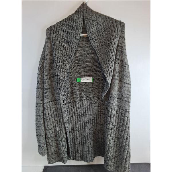* Ricky's XL Woman's 3/4 Length Single Button Sweater