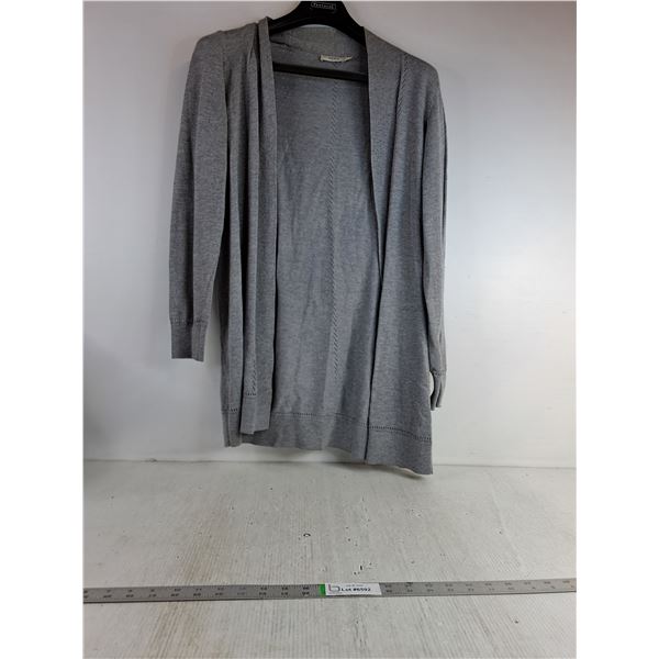 Ricky's Womans Large Grey Cardigan ( as is)
