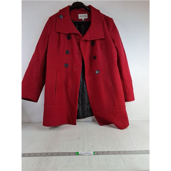 Tower By London Fog Womans Large Red Coat ( as is)