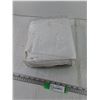 Image 2 : (2) Double Flat Sheets