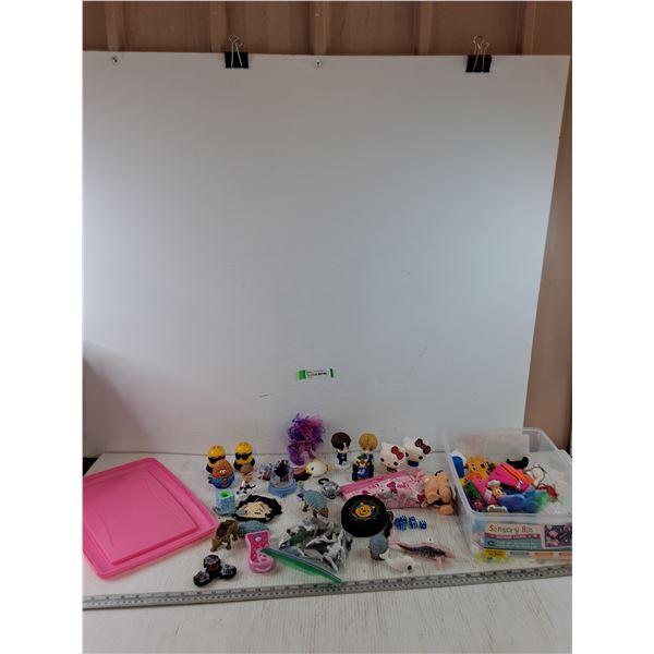 Box of Toys, Fidget Spinner, Animals, Winnie The Pooh Bag, Sumo Stress Ball, Hello Kitty Funko, Misc