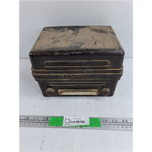 Antique Sparton Radio - As Is
