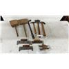 Image 1 : Hammers, Mallets, Wood/Steel Clapboard Gauge No. 86 x 2, Stanley Sliding Gauge No. 88 x 2