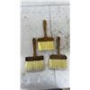 Image 2 : Vintage Brushes: Painting and Wallpaper