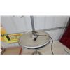 Image 5 : Art Deco Airplane Smoker's Floor Stand with Alabaster Accent and Chrome Finish, Circa 1930s