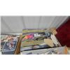Image 3 : Aurora AFX Ultra 5 Grand Défi, Nite Chase, and More Slot Car Racing Sets Didn.T See Any Cars