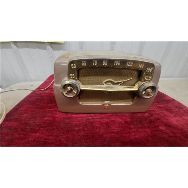 Crosley Model E-15AM Table Radio, Circa 1947-1949