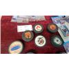 Image 5 : Starting Lineup Premier Choix Hockey Figures, Collectible Pucks, and Card Holders and More