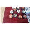 Image 6 : Starting Lineup Premier Choix Hockey Figures, Collectible Pucks, and Card Holders and More