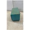 Image 3 : Capehart Model 503 Tube Radio in Aqua Metal Cabinet, Circa 1951