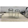 Image 3 : Vintage Osterizer Chrome Blender, Chrome Electric Kettle, Glass Sugar Shakers