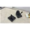 Image 6 : Collection of Vintage Desk Pen Stands with Marble and Onyx Bases, Inkwell, and More