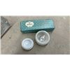 Image 8 : Collection of Vintage Desk Pen Stands with Marble and Onyx Bases, Inkwell, and More
